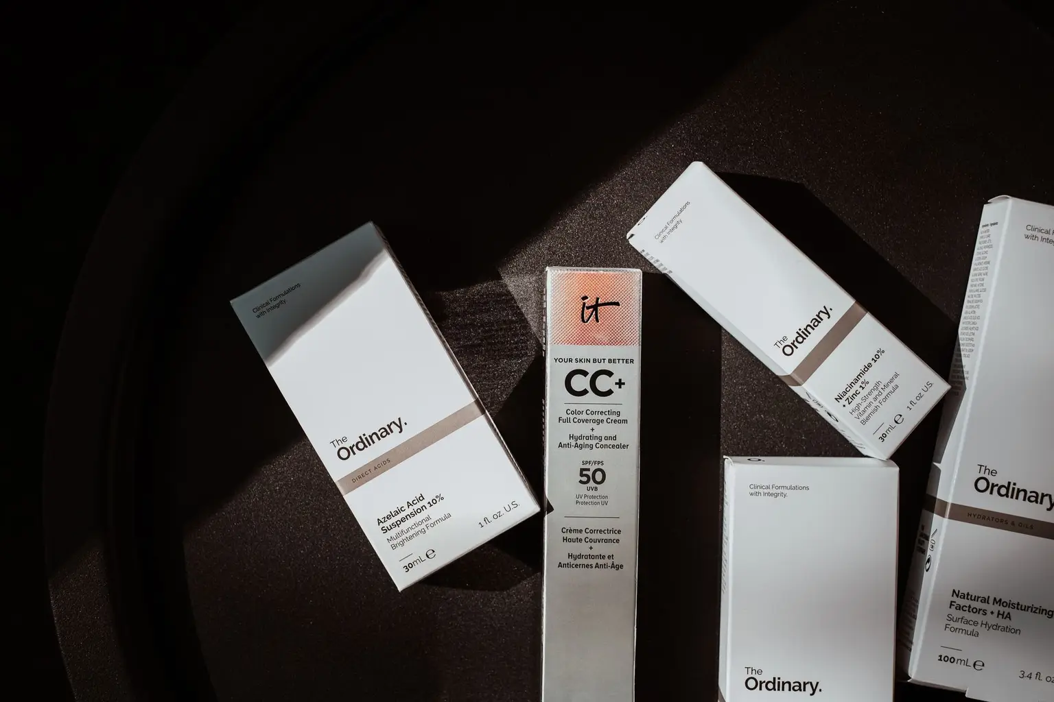 Hábitos diarios que rejuvenecen la piel con cosméticos antiedad